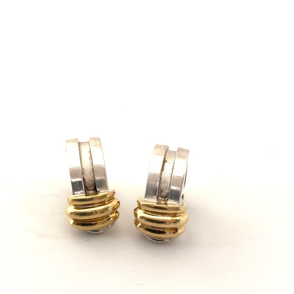 Tiffany&Co atlas omega clip earrings.
 Free Shipping